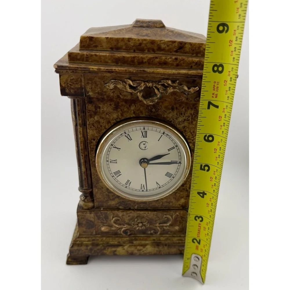 Vintage‎ Mantel Clock Marble Decorative Gold Tone Accents Desktop Tabletop